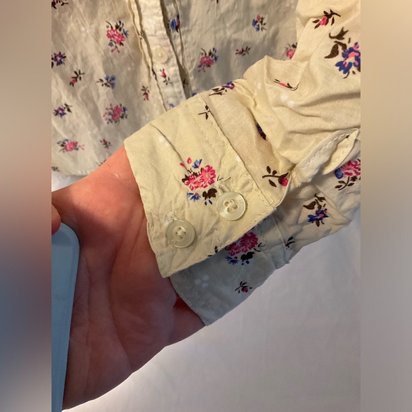 ❌Miley Cyrus Long Sleeve Button Down Top size small Y2K - Picture 6 of 7